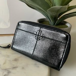 Tory Burch Long Wallet Black Patent Leather and Gold Zip Around